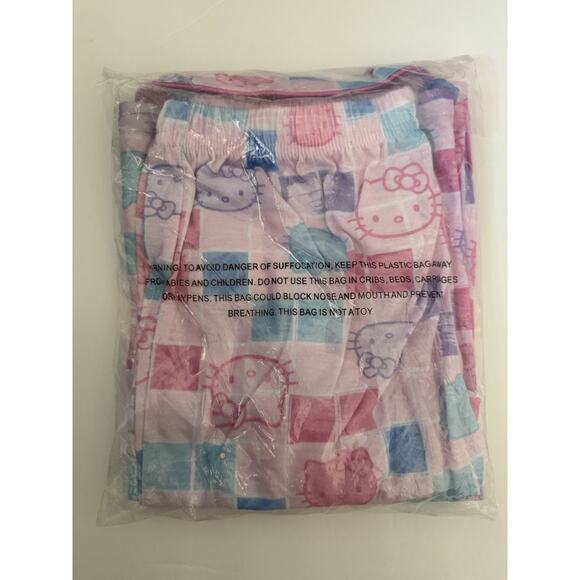 Hello Kitty Pink Button Up Short Sleeve Top Shorts Girls’ Pajama Set Size 10 - Picture 3 of 3